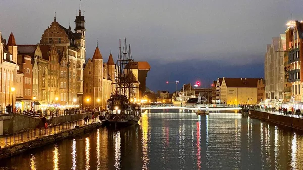 Gdansk Poland January 2022 Old Town Historic Buildings Motlawa River — Zdjęcie stockowe