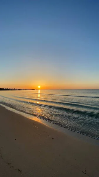 Empty Beaches Sunrise Orange Sky Calm Can — Fotografia de Stock