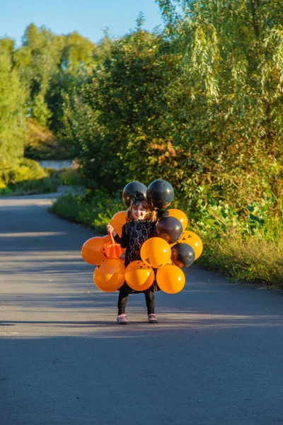 ハロウィーンの休日 衣装の子供 選択的フォーカス キッド — ストック写真