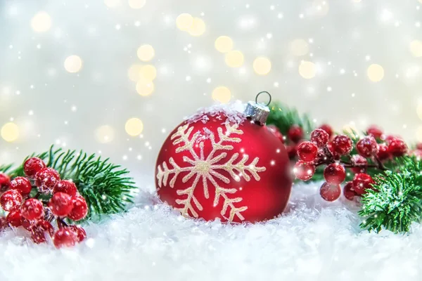 Χριστουγεννιάτικες Κάρτες Χιόνι Και Διακόσμηση Επιλεκτική Εστίαση Νέο Έτος — Φωτογραφία Αρχείου