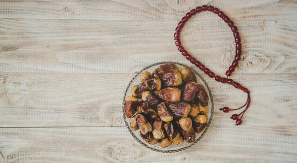 Ramadan Dates Rosary Table Selective Focus Holiday — Stock Photo, Image