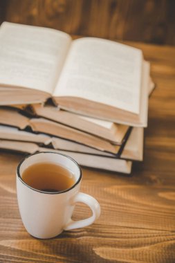 Dünya kitap günü. Arka plan yaptırın. Seçici odak doğa