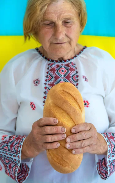 Grandmother Ukrainian Patriot Embroidered Shirt Selective Focus People — Stock Photo, Image