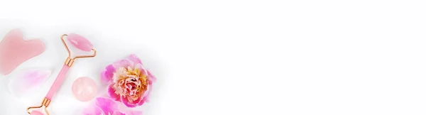 Розовые Цветы Белом Фоне Спа Лица Выборочный Фокус Природа — стоковое фото