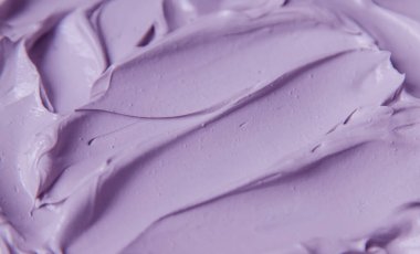 Çamur deseni vücut ve yüz için spa maskesi. Seçici odaklanma. Doğa.