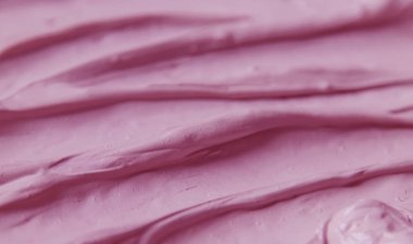 Çamur deseni vücut ve yüz için spa maskesi. Seçici odaklanma. Doğa.