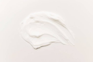 Beyaz arka planda kozmetik kremi. Seçici odaklanma. Beyaz.