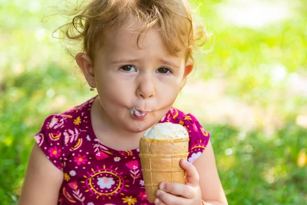 Child Eats Ice Cream Street Selective Focus Food — Stockfoto