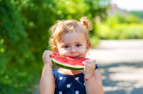 Child Eats Watermelon Park Selective Focus Kid — Stock fotografie