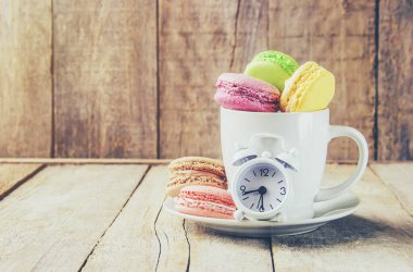 Hediyelik kek çeşitleri var. Seçici odaklanma. yiyecek.