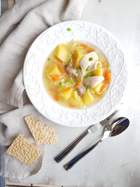 Soup Chicken Noodles Mushrooms White Plate — Stock Photo, Image