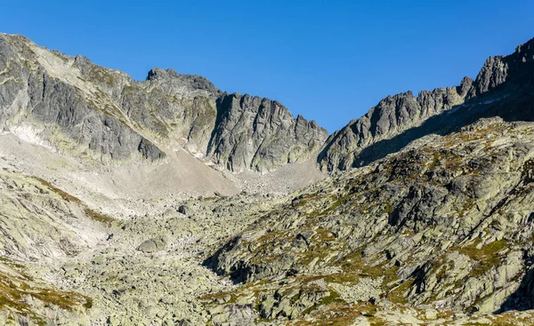 Vista Fragmento Cordillera Principal Las Montañas Tatra Con Cumbre Entre —  Fotos de Stock