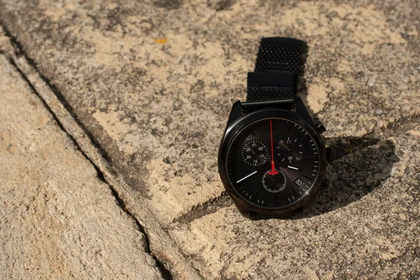 Wrist Watch Black Steel Strap Cool Gray Cement Floor — Foto de Stock