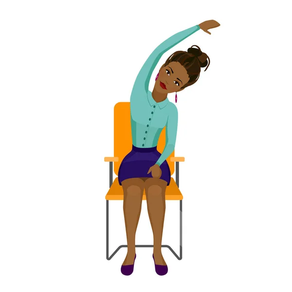 Ofis sandalyesinde egzersiz yapan güzel Afrikalı Amerikalı kadın. Eğik kol ve gövde yan duruş. — Stok Vektör