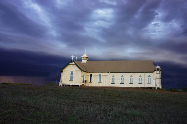 Igreja Comunitária Ravenswood Antigamente Igreja Católica Patricks Contra Uma Tempestade — Fotografia de Stock