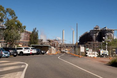 Rio Tinto Yarwun alüminyum rafinerisi Gladstone, Queensland yakınlarında..