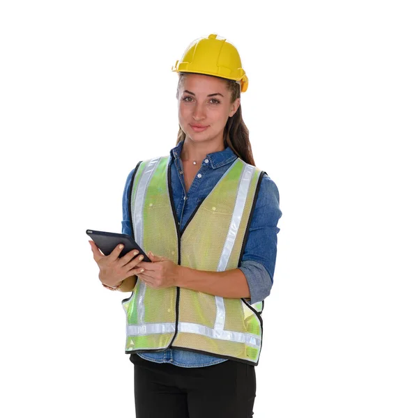 Retrato Trabajadoras Ingeniería Construcción Hardhat Amarillo Con Una Tableta Aislada — Foto de Stock