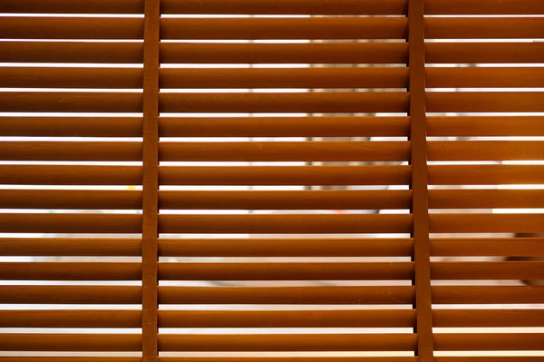 Tende Veneziane Legno Aperte Luce Solare Controllo Del Raggio Illuminazione — Foto Stock