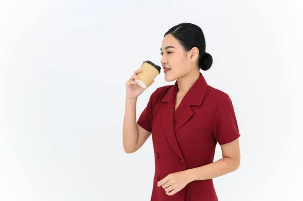 Beyaz Arka Planda Izole Edilmiş Bir Fincan Kahve Çayla Poz — Stok fotoğraf