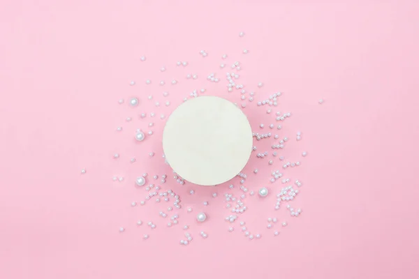 Wooden Circle Pink Background Pearls Copy Space Festive Background Background — Fotografia de Stock