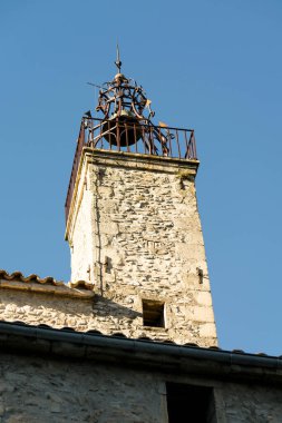 Vaison-la-Romaine, Fransa 'nın güneyindeki Mont Ventoux yakınlarındaki antik bir köy..
