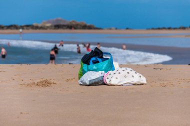 Pleherel plajı, Anse du Croc Cap Frehel, Cotes d 'Armor, Brittany' de..