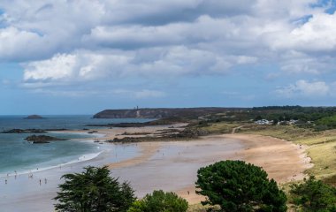 Pleherel plajı, Anse du Croc Cap Frehel, Cotes d 'Armor, Brittany' de..