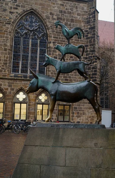 Bremen Alemanha Janeiro 2022 Estátua Bronze Músicos Cidade Bremen Praça — Fotografia de Stock