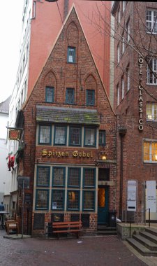 Bremen, Almanya - 16 Ocak 2022 'de,' Spitzen Gebel 'Bremen' deki en eski ve türünün son örneğidir. 2. Dünya Savaşı 'nda ciddi şekilde hasar görmüş ve sonrasında restore edilmiş.