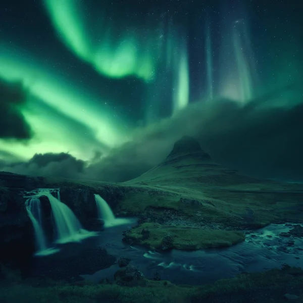 Kirkjufell Mountain Kirkjufellsfoss Waterfall Northern Lights Aurora Borealis Sky Night — Stock Photo, Image