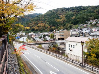 Kiso, Nagano Bölgesi, Japonya - 23 Ekim 2017 Kiso-Fukushima, Kiso Vadisi 'ndeki tarihi küçük bir kasaba.