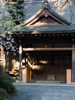 Kumakogen, Ehime Bölgesi, Japonya - 9 Nisan 2018: Daihoji 'de, Shikoku hacının 44 numaralı tapınağı