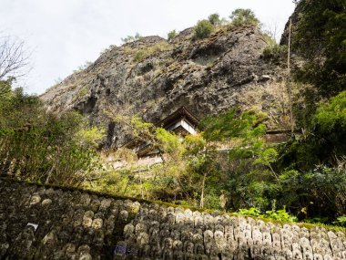 Iwayaji 'ye giden dağ yolu, Shikoku haccının 45 numaralı tapınağı - Ehime vilayeti, Japonya