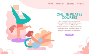 Genç komik kadınlar farklı pozlarda pilates yapıyor.