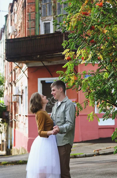 Kharkiv Ucrania 2021 Historia Amor Pareja Divertida Con Estilo Hombre — Foto de Stock