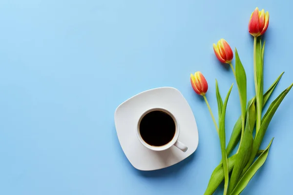 Morning Cup Hot Coffee Sweet Donuts Blue Background Bouquet Tulips — Stock Photo, Image