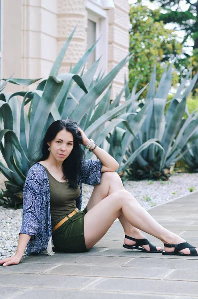 Lifestyle Portrait Beautiful Happy Woman Walking Relaxing Sunny Day Garden — Stock Photo, Image