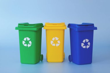 Çöp bidonlarını geri dönüştürüyorum. Atık Ayıklama Kavramı. Düz yatıyordu. Renkli ayrıştırma geri dönüşüm kutuları koleksiyonu. Atık ayıklama konteynırı. Atık tipleri ayrımcılık geri dönüşümü