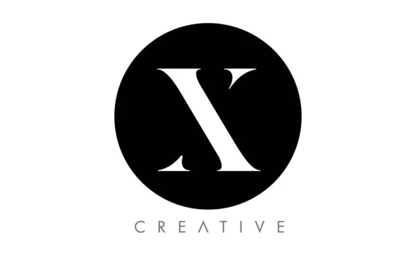 Serif Lettre Logo Avec Design Minimaliste Noir Blanc Vecteur — Image vectorielle