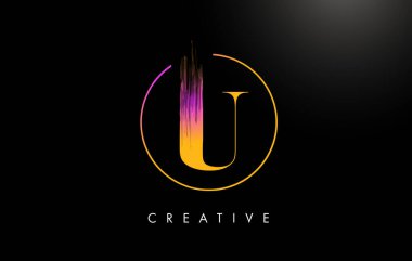 U Fırça Darbesi Logo Tasarımı. Turuncu Mor Renkli Logo Harfleri Simgesi.
