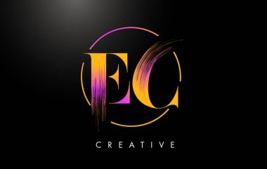 EC Fırça Vuruşu Mektup Tasarımı. Turuncu Mor Renkli Logo Harfleri Simgesi.