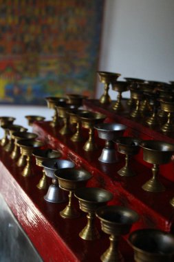 Tapınak Manastırı 'ndaki Dini Tereyağı Lambası Festivali' nde Budist Eski Sunak Mumları 
