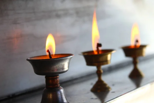 Velas Altar Viejo Budista Festival Religioso Lámpara Mantequilla Monasterio Del — Foto de Stock