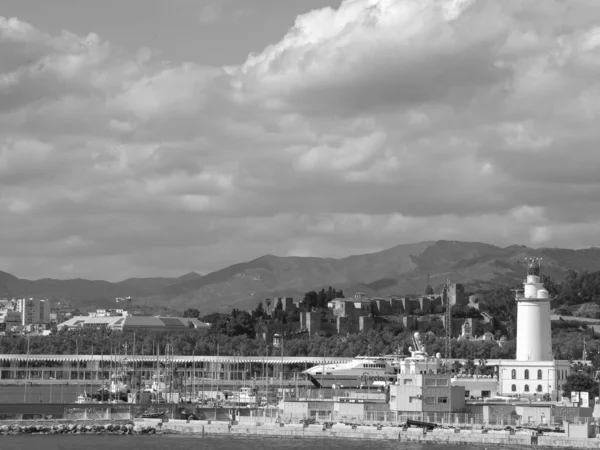 地中海のマラガのスペインの都市 — ストック写真