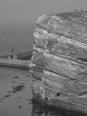 Alman kuzey denizindeki Helgoland Adası.