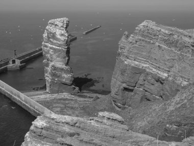 Alman kuzey denizindeki Helgoland Adası.
