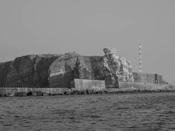 Alman kuzey denizindeki Helgoland Adası.
