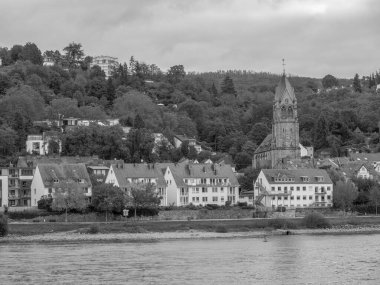 Ren nehrindeki Koblenz şehri.