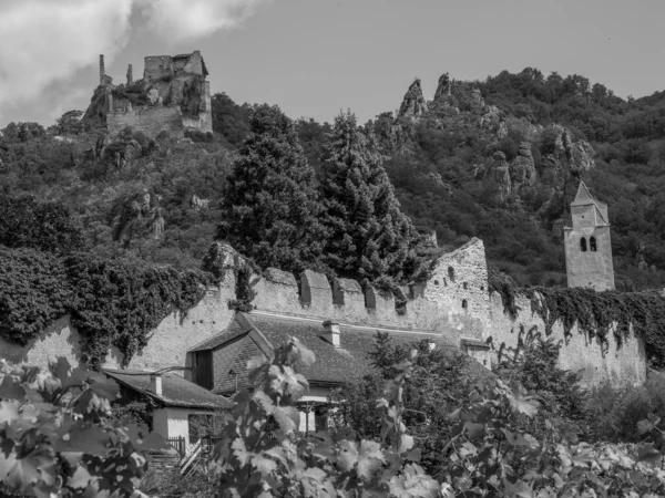 Маленький Город Дуэрнштейн Реке Данубе Австрии — стоковое фото