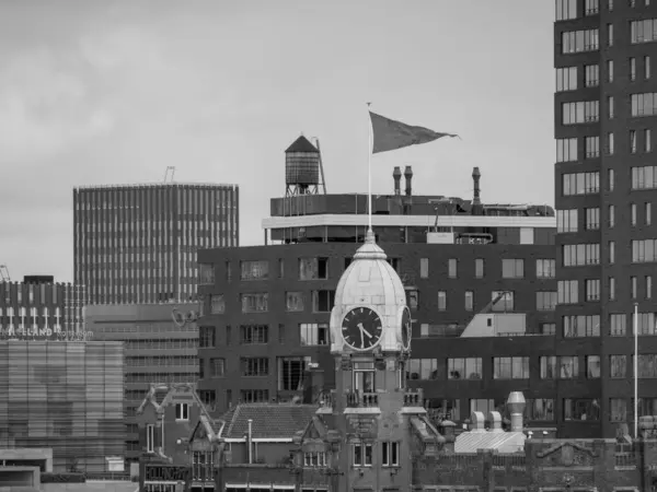 Город Роттердам Низинах — стоковое фото